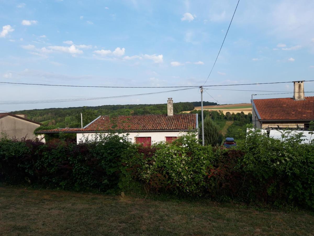 Gite Eugenie Dans Les Remparts Dun-sur-Meuse Exterior foto